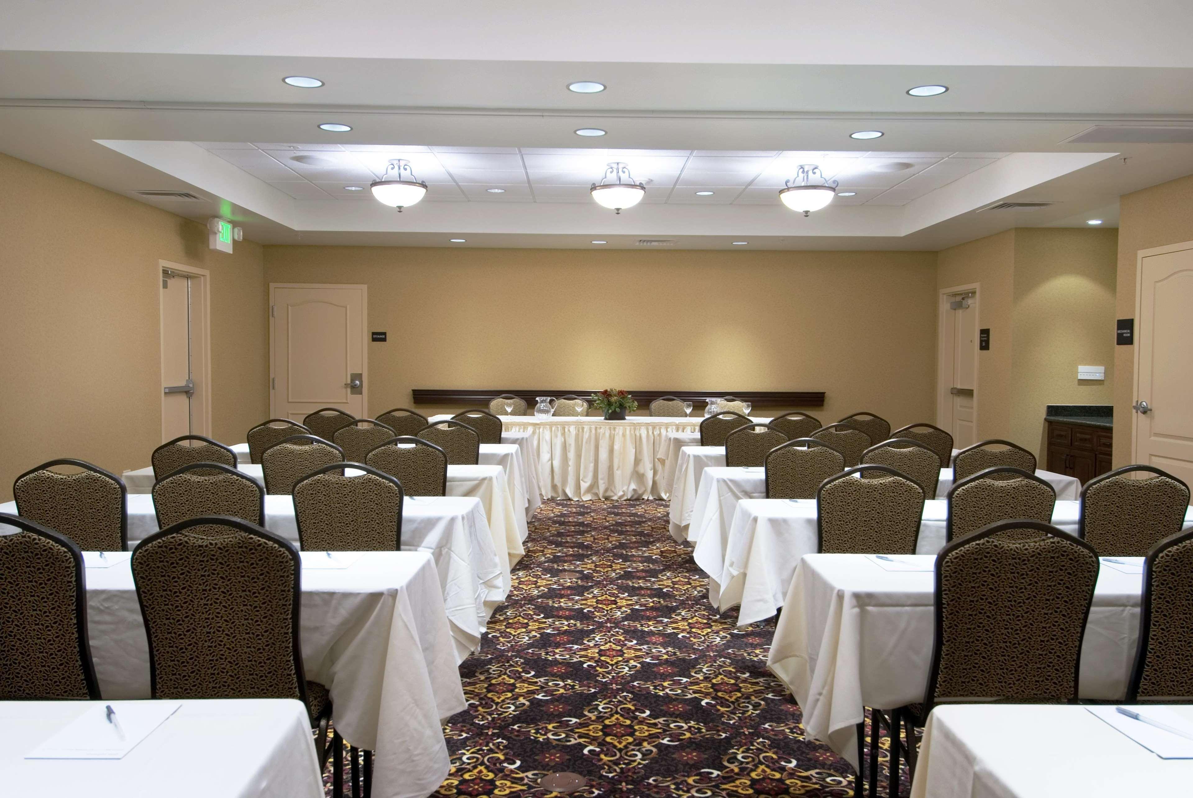 Hampton Inn & Suites לודי מתקנים תמונה