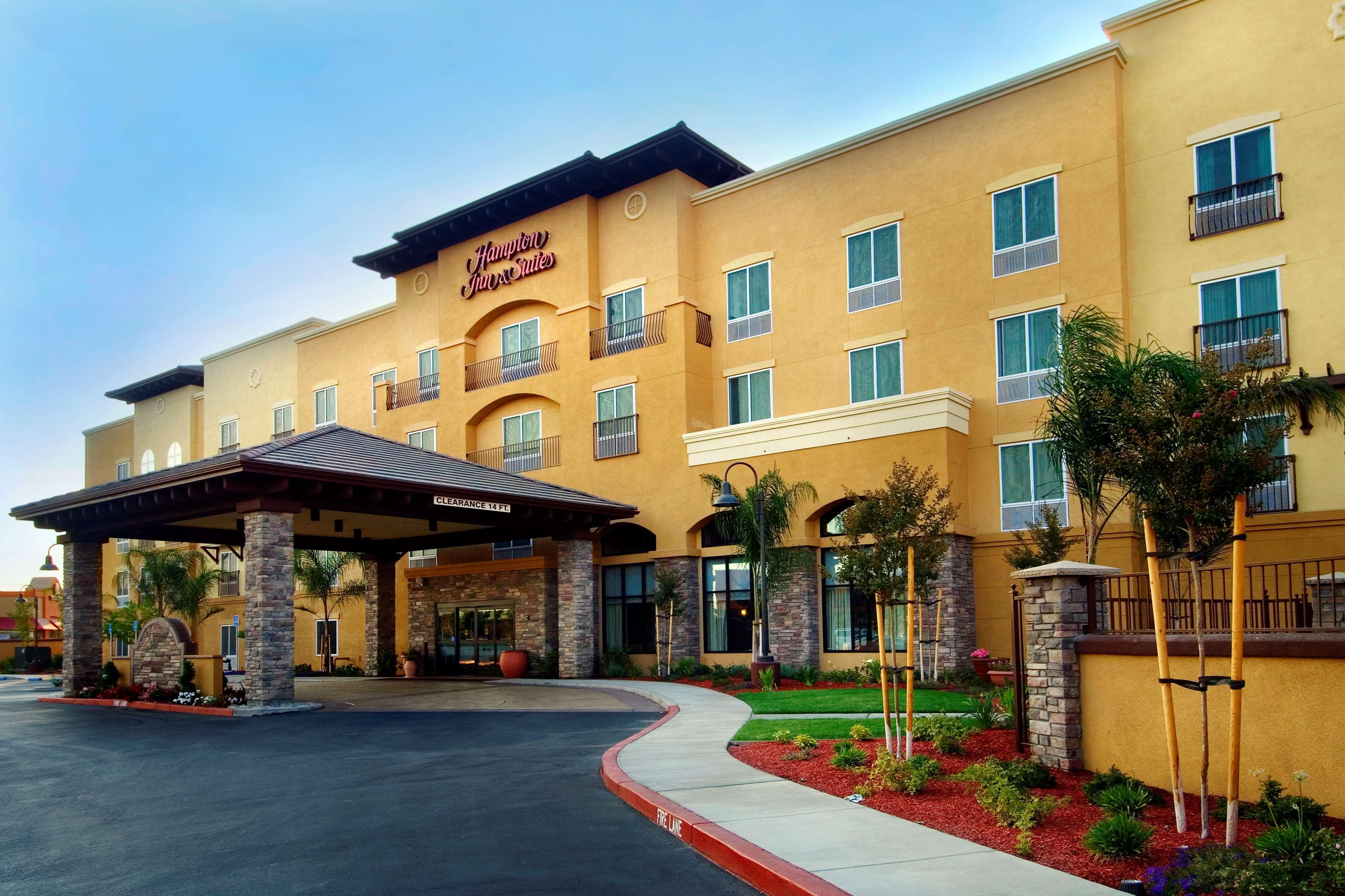 Hampton Inn & Suites לודי מראה חיצוני תמונה