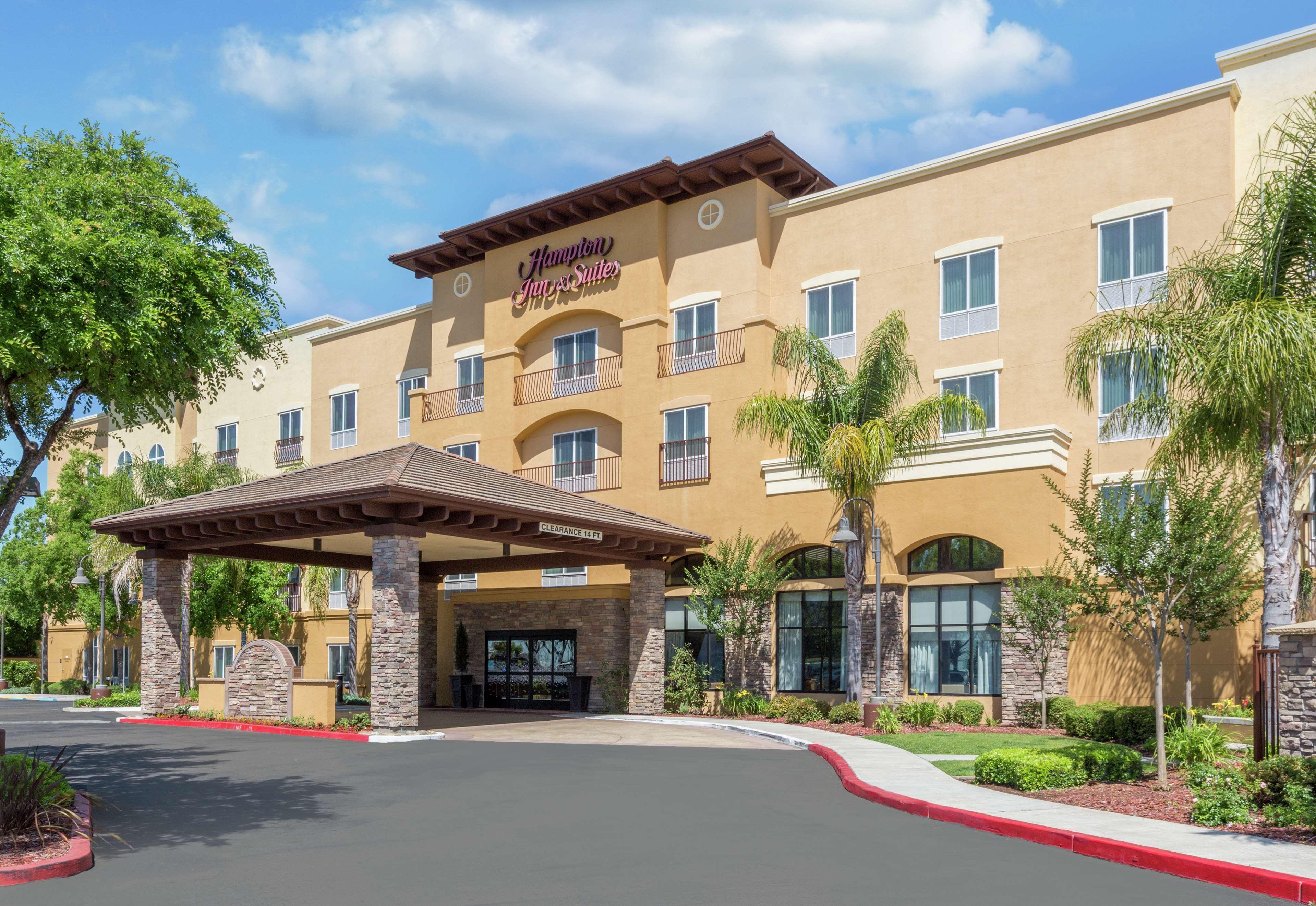 Hampton Inn & Suites לודי מראה חיצוני תמונה