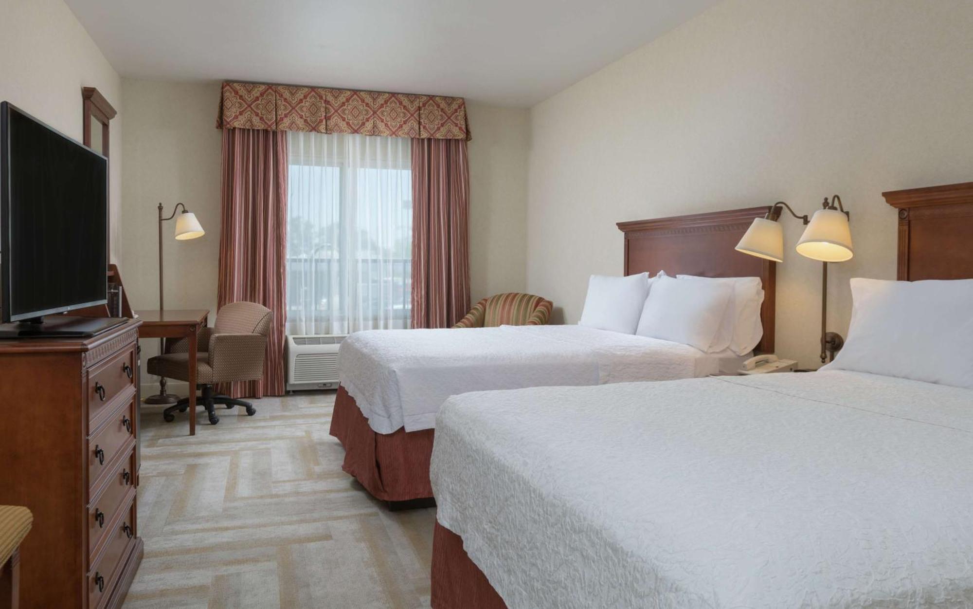 Hampton Inn & Suites לודי מראה חיצוני תמונה