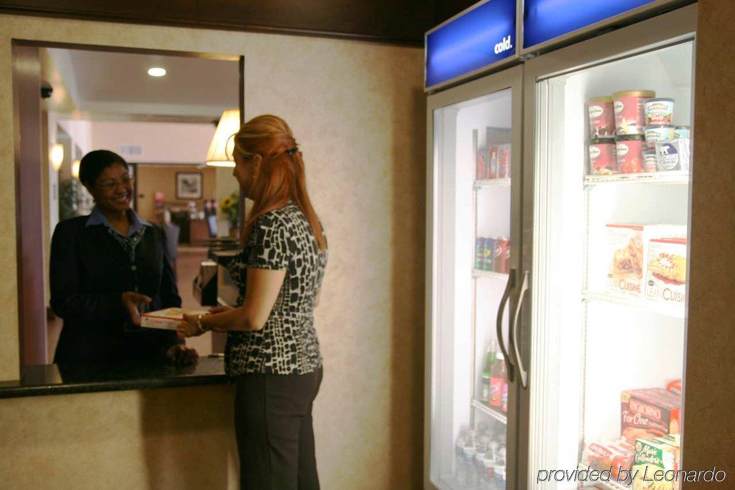 Hampton Inn & Suites לודי מסעדה תמונה